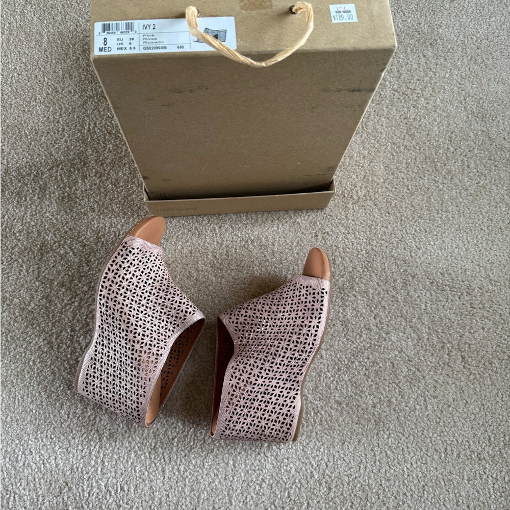 Gentle Souls Pink Perforated Wedges
